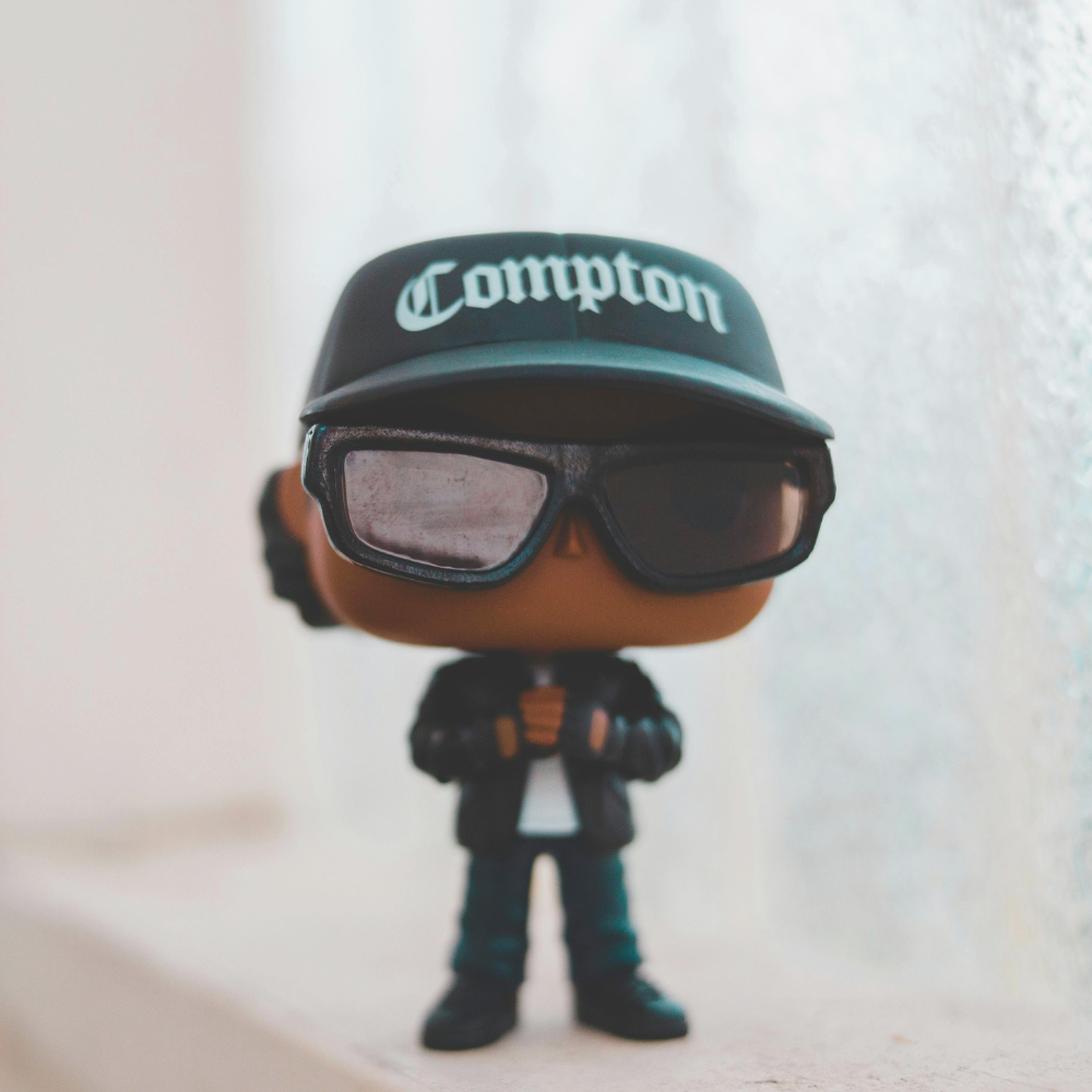 Driving Through Compton: Reflections on Hip-Hop and Economic Disparity